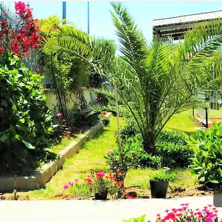 Delle Rose Sulla Baia Di Porto Frailis Apartamento