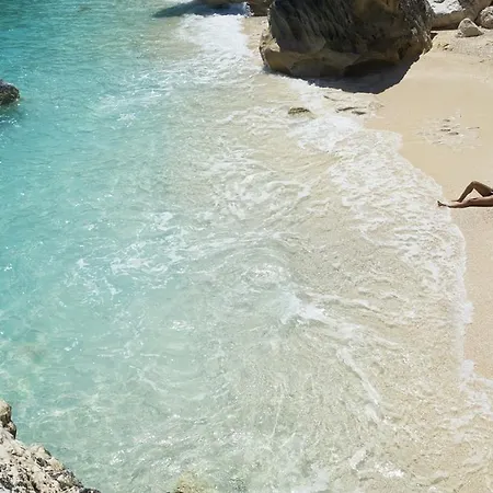 Delle Rose Sulla Baia Di Porto Frailis Apartamento *