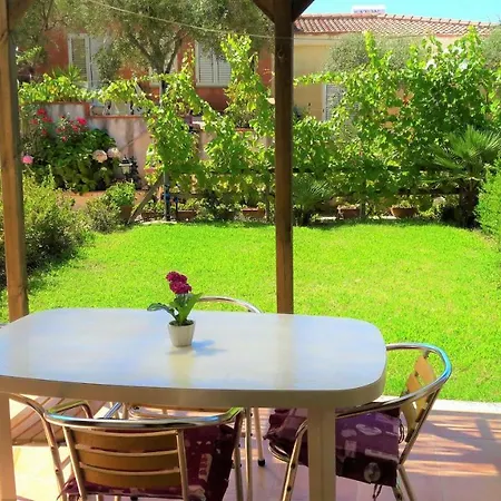 Delle Rose Sulla Baia Di Porto Frailis Appartement *