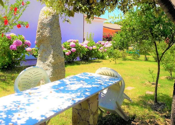 Delle Rose Sulla Baia Di Porto Frailis * Àrbatax